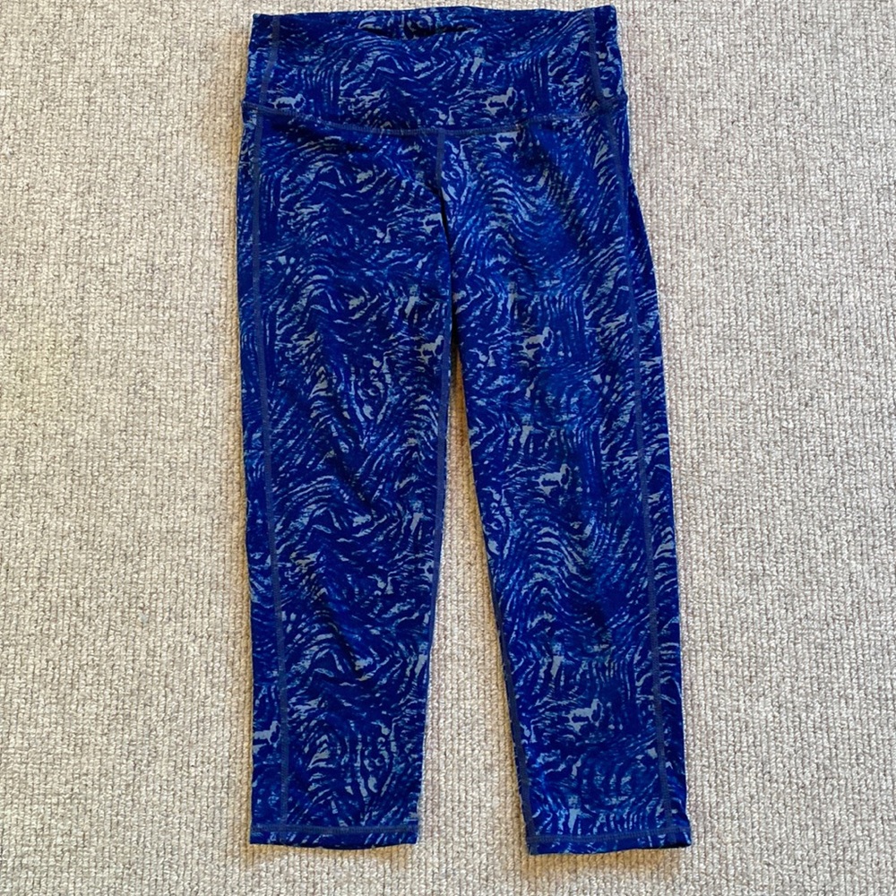 Cropped workout pants